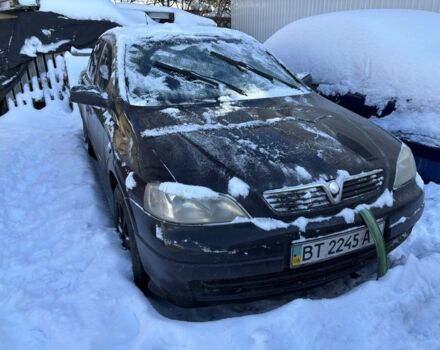 Черный Опель Астра, объемом двигателя 1.4 л и пробегом 380 тыс. км за 1400 $, фото 1 на Automoto.ua