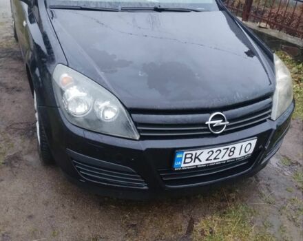 Чорний Опель Астра, об'ємом двигуна 1.6 л та пробігом 330 тис. км за 3000 $, фото 1 на Automoto.ua