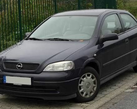 Чорний Опель Астра, об'ємом двигуна 1.6 л та пробігом 200 тис. км за 999 $, фото 1 на Automoto.ua