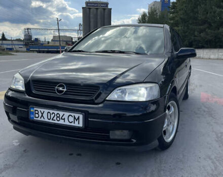 Черный Опель Астра, объемом двигателя 1.4 л и пробегом 340 тыс. км за 3200 $, фото 1 на Automoto.ua