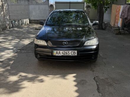Чорний Опель Астра, об'ємом двигуна 1.4 л та пробігом 199 тис. км за 3750 $, фото 1 на Automoto.ua