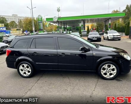 Черный Опель Астра, объемом двигателя 1.6 л и пробегом 29800 тыс. км за 6000 $, фото 1 на Automoto.ua