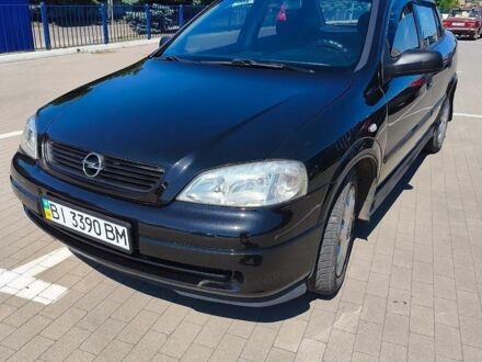Чорний Опель Астра, об'ємом двигуна 1.4 л та пробігом 200 тис. км за 3200 $, фото 1 на Automoto.ua
