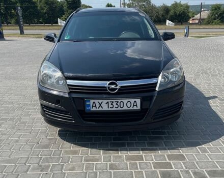 Черный Опель Астра, объемом двигателя 1.6 л и пробегом 303 тыс. км за 6200 $, фото 1 на Automoto.ua