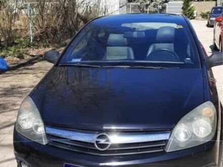 Чорний Опель Астра, об'ємом двигуна 1.9 л та пробігом 225 тис. км за 6300 $, фото 1 на Automoto.ua