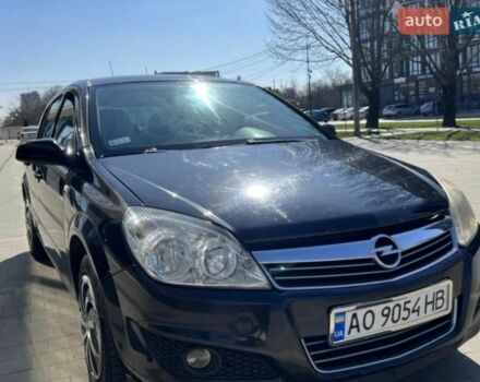 Черный Опель Астра, объемом двигателя 1.69 л и пробегом 500 тыс. км за 3900 $, фото 1 на Automoto.ua