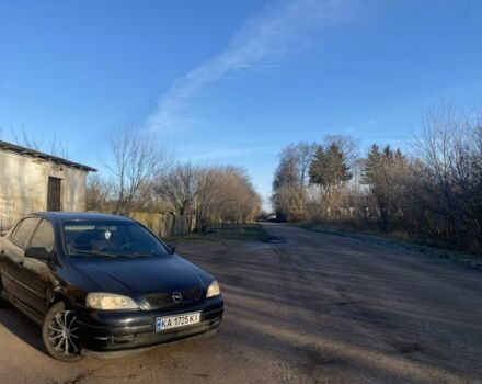 Черный Опель Астра, объемом двигателя 1.4 л и пробегом 219 тыс. км за 3400 $, фото 1 на Automoto.ua