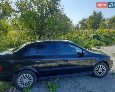 Чорний Опель Астра, об'ємом двигуна 1.6 л та пробігом 220 тис. км за 3500 $, фото 1 на Automoto.ua