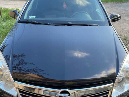 Чорний Опель Астра, об'ємом двигуна 1.69 л та пробігом 240 тис. км за 4900 $, фото 1 на Automoto.ua