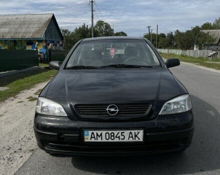 Черный Опель Астра, объемом двигателя 1.6 л и пробегом 280 тыс. км за 1500 $, фото 1 на Automoto.ua