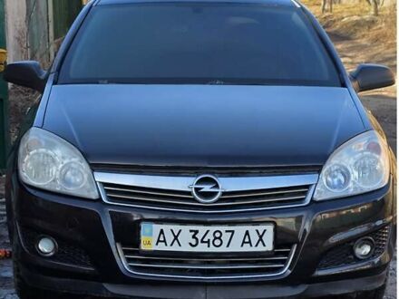 Черный Опель Астра, объемом двигателя 1.4 л и пробегом 213 тыс. км за 4650 $, фото 1 на Automoto.ua