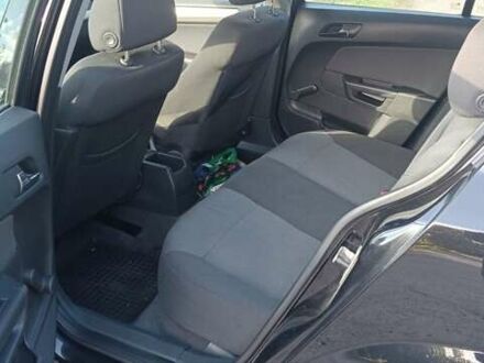 Опель Астра 2007 в Умани на Automoto.ua Черный Опель Астра, объемом двигателя 1.6 л и пробегом 203 тыс. км за 5850 $, фото 1 на Automoto.ua