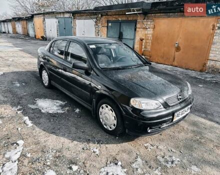 Черный Опель Астра, объемом двигателя 1.6 л и пробегом 6 тыс. км за 7000 $, фото 1 на Automoto.ua