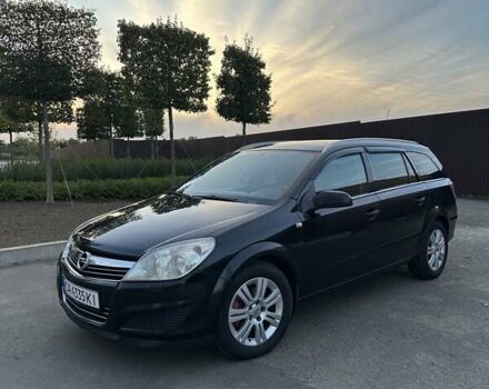 Черный Опель Астра, объемом двигателя 1.6 л и пробегом 322 тыс. км за 4700 $, фото 1 на Automoto.ua
