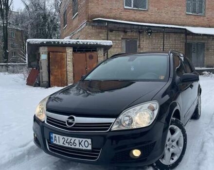 Черный Опель Астра, объемом двигателя 1.6 л и пробегом 322 тыс. км за 5000 $, фото 1 на Automoto.ua