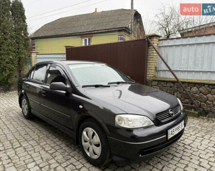 Чорний Опель Астра, об'ємом двигуна 1.4 л та пробігом 160 тис. км за 4000 $, фото 1 на Automoto.ua