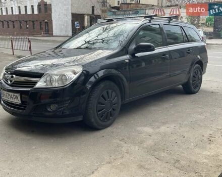 Черный Опель Астра, объемом двигателя 1.6 л и пробегом 255 тыс. км за 3999 $, фото 1 на Automoto.ua