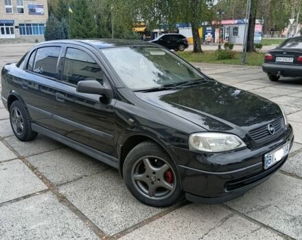 Чорний Опель Астра, об'ємом двигуна 1.4 л та пробігом 178 тис. км за 3816 $, фото 1 на Automoto.ua