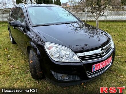 Черный Опель Астра, объемом двигателя 1.6 л и пробегом 218 тыс. км за 5500 $, фото 1 на Automoto.ua