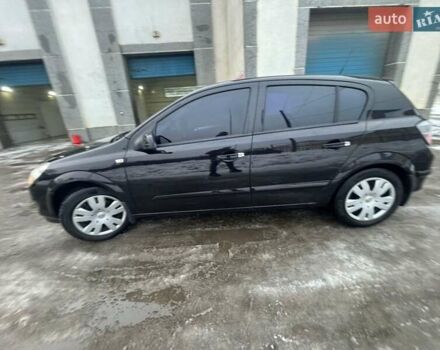 Черный Опель Астра, объемом двигателя 1.6 л и пробегом 247 тыс. км за 4499 $, фото 1 на Automoto.ua