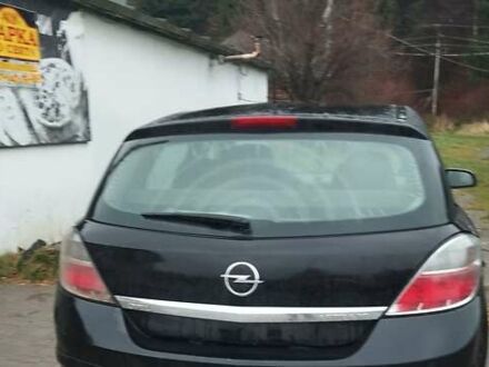 Черный Опель Астра, объемом двигателя 1.6 л и пробегом 239 тыс. км за 3400 $, фото 1 на Automoto.ua