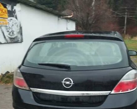 Черный Опель Астра, объемом двигателя 1.6 л и пробегом 239 тыс. км за 3400 $, фото 1 на Automoto.ua