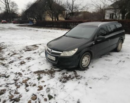 Черный Опель Астра, объемом двигателя 1.6 л и пробегом 220 тыс. км за 4731 $, фото 1 на Automoto.ua