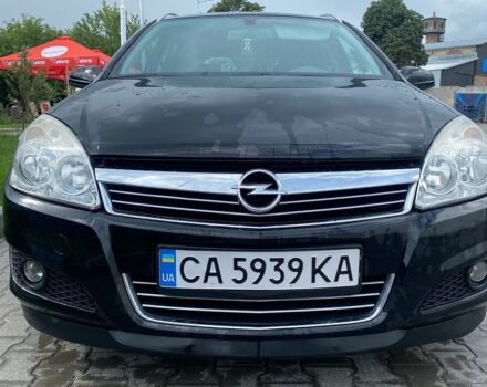 Чорний Опель Астра, об'ємом двигуна 1.6 л та пробігом 210 тис. км за 5300 $, фото 1 на Automoto.ua