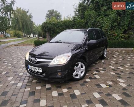 Черный Опель Астра, объемом двигателя 1.6 л и пробегом 237 тыс. км за 4700 $, фото 1 на Automoto.ua