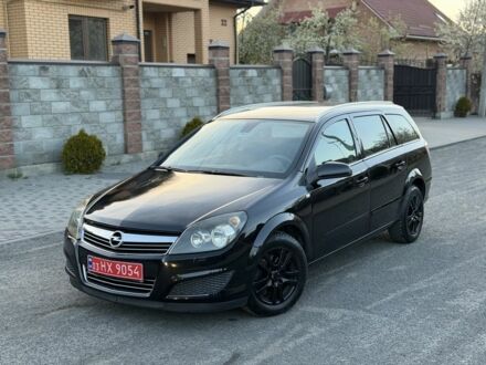 Черный Опель Астра, объемом двигателя 1.8 л и пробегом 204 тыс. км за 4750 $, фото 1 на Automoto.ua