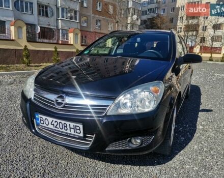 Черный Опель Астра, объемом двигателя 1.6 л и пробегом 249 тыс. км за 4799 $, фото 1 на Automoto.ua