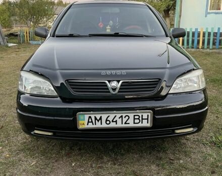 Черный Опель Астра, объемом двигателя 1.6 л и пробегом 160 тыс. км за 2500 $, фото 1 на Automoto.ua