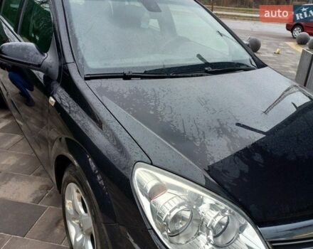 Черный Опель Астра, объемом двигателя 1.6 л и пробегом 257 тыс. км за 4700 $, фото 1 на Automoto.ua