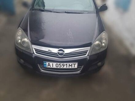 Черный Опель Астра, объемом двигателя 1.6 л и пробегом 180 тыс. км за 3800 $, фото 1 на Automoto.ua