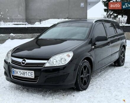 Черный Опель Астра, объемом двигателя 1.91 л и пробегом 280 тыс. км за 4450 $, фото 1 на Automoto.ua