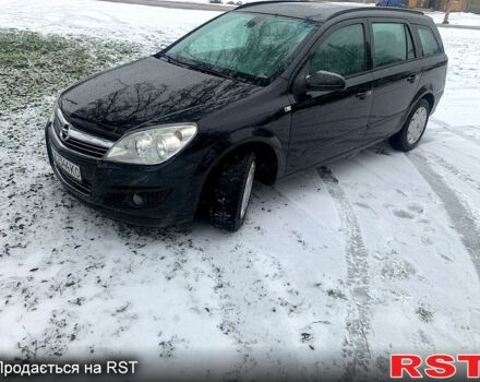 Черный Опель Астра, объемом двигателя 1.6 л и пробегом 22400 тыс. км за 5800 $, фото 1 на Automoto.ua