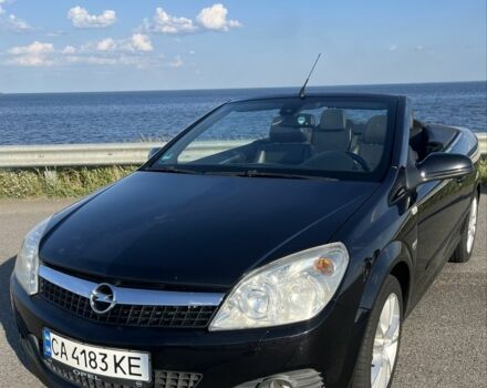 Черный Опель Астра, объемом двигателя 1.8 л и пробегом 188 тыс. км за 4900 $, фото 1 на Automoto.ua