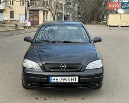 Черный Опель Астра, объемом двигателя 1.4 л и пробегом 307 тыс. км за 3200 $, фото 1 на Automoto.ua