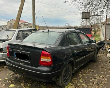 Чорний Опель Астра, об'ємом двигуна 1.6 л та пробігом 285 тис. км за 1700 $, фото 1 на Automoto.ua