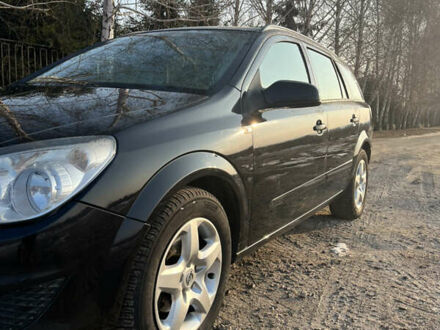 Опель Астра 2008 у Лубнах на Automoto.ua Чорний Опель Астра, об'ємом двигуна 1.69 л та пробігом 270 тис. км за 5500 $, фото 1 на Automoto.ua