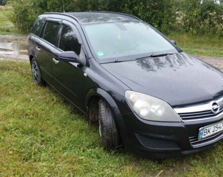 Черный Опель Астра, объемом двигателя 1.6 л и пробегом 275 тыс. км за 5200 $, фото 1 на Automoto.ua