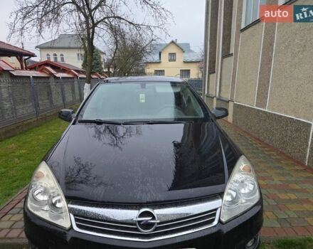 Черный Опель Астра, объемом двигателя 0 л и пробегом 154 тыс. км за 4500 $, фото 1 на Automoto.ua