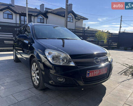 Чорний Опель Астра, об'ємом двигуна 1.6 л та пробігом 265 тис. км за 4950 $, фото 1 на Automoto.ua