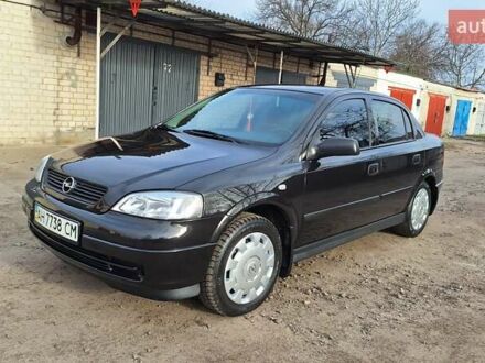 Чорний Опель Астра, об'ємом двигуна 1.6 л та пробігом 52 тис. км за 5600 $, фото 1 на Automoto.ua