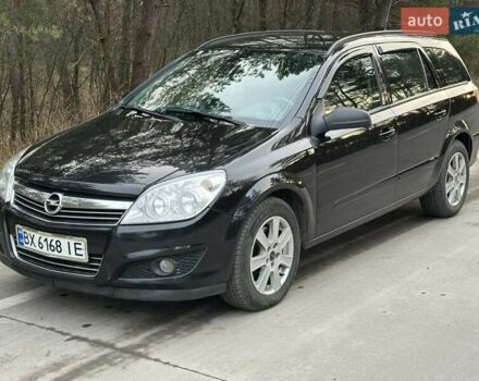 Черный Опель Астра, объемом двигателя 1.7 л и пробегом 312 тыс. км за 5250 $, фото 1 на Automoto.ua