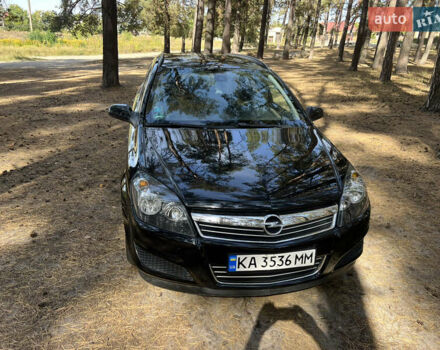 Чорний Опель Астра, об'ємом двигуна 1.69 л та пробігом 230 тис. км за 5300 $, фото 1 на Automoto.ua
