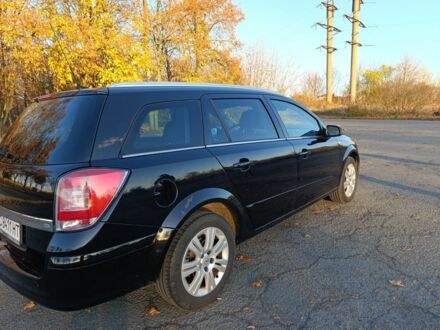 Чорний Опель Астра, об'ємом двигуна 1.6 л та пробігом 228 тис. км за 4900 $, фото 1 на Automoto.ua