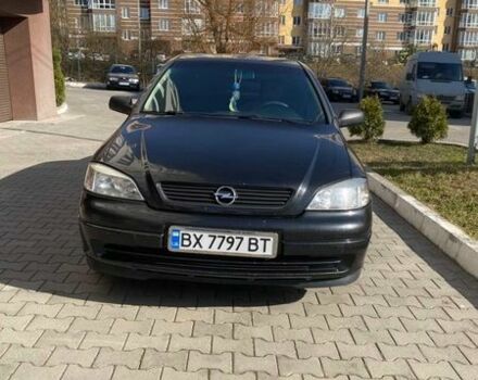Черный Опель Астра, объемом двигателя 1.4 л и пробегом 253 тыс. км за 4100 $, фото 1 на Automoto.ua