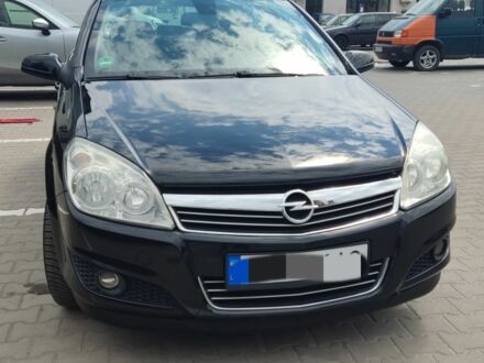 Чорний Опель Астра, об'ємом двигуна 1.6 л та пробігом 270 тис. км за 5300 $, фото 1 на Automoto.ua