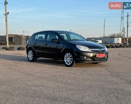 Черный Опель Астра, объемом двигателя 0 л и пробегом 228 тыс. км за 5800 $, фото 1 на Automoto.ua
